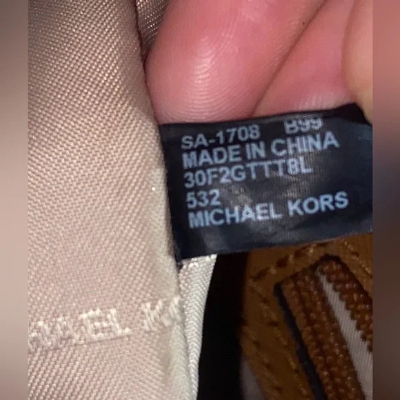 Michael Kors Charlotte Tan/Brown Jet Set Saffiano Leather Top Zip Tote Handbag - Picture 10 of 10